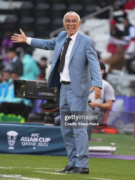 Syria head coach Hector Cuper gestures during the AFC Asian Cup Group B match between Syria and Australia at Jassim Bin Hamad Stadium on January 18,...