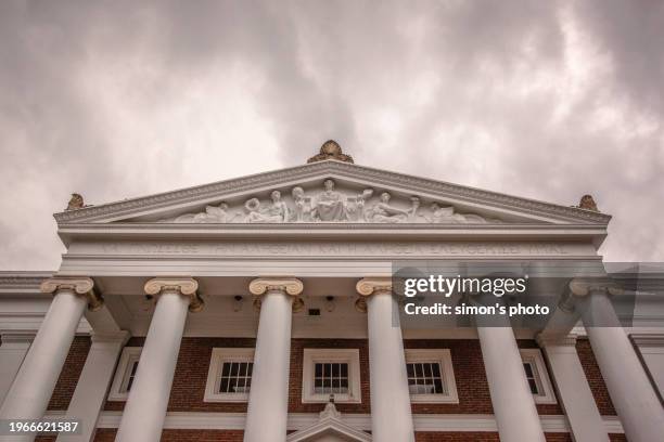 university of virginia campus lawns and buildings - thomas lee virginia colonist stock pictures, royalty-free photos & images