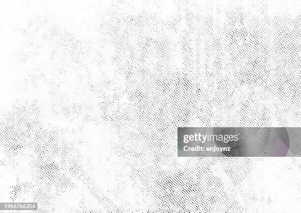 illustrazioni stock, clip art, cartoni animati e icone di tendenza di modello di pois grunge grunge mezzo tono nero - motivo ripetuto