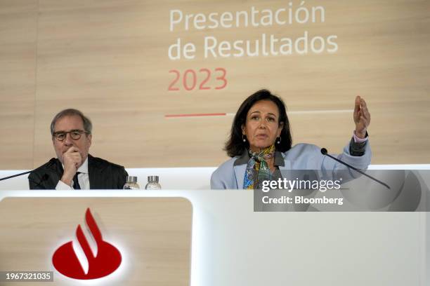 Hector Grisi, chief executive officer of Banco Santander SA, left, and Ana Botin, chairman of Banco Santander SA, during a full year earnings news...