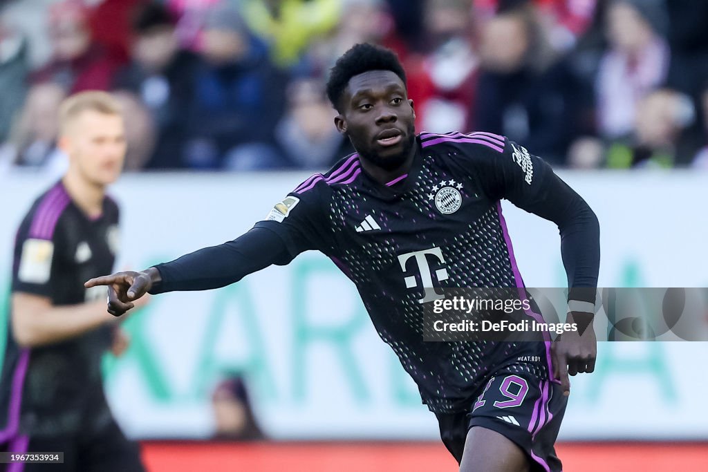 Eberl hopes to prevent Davies' free transfer departure from Bayern