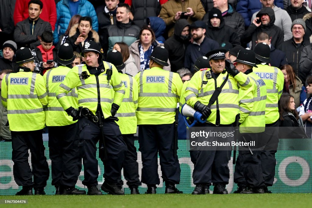 West Bromwich Albion v Wolverhampton Wanderers - Emirates FA Cup Fourth Round