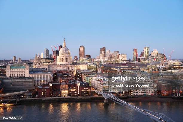 london city skyline and river thames at dusk - london skyline river thames stock pictures, royalty-free photos & images