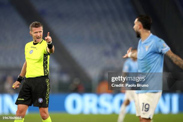 Referee Daniele Orsato gestures towards Valentin Castellanos of SS Lazio during the Serie A TIM match between SS Lazio and SSC Napoli - Serie A TIM...