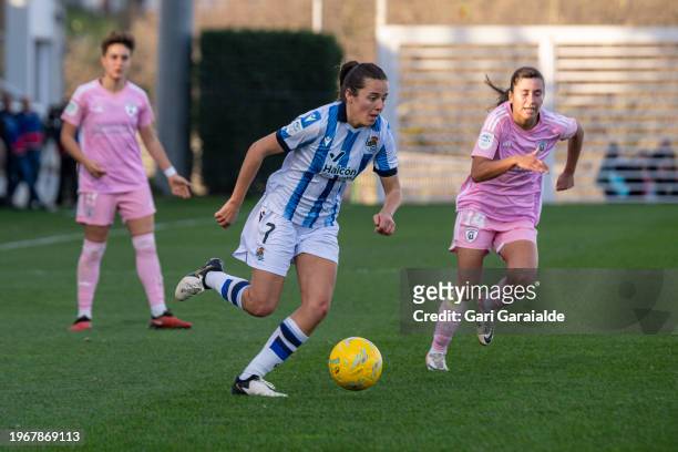 Amaiur Sarriegi of Real Sociedad in ction during the Primera Division Femenina match between Real Sociedad and Madrid CFF at Zubieta field on January...