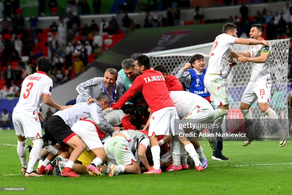 Tajikistan v UAE: Round Of 16 - AFC Asian Cup