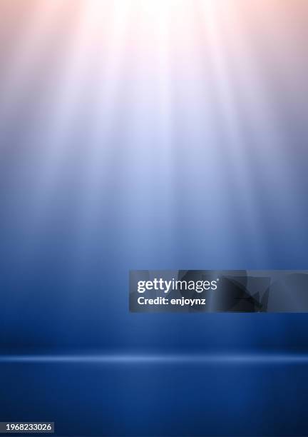 stockillustraties, clipart, cartoons en iconen met shining light vector background - christendom