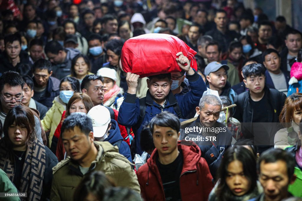TOPSHOT-CHINA-LUNAR-NEW YEAR-TRAVEL