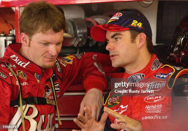 Dale Earnhardt Jr., driver of the Budweiser Chevrolet Monte Carlo, and Jeff Gordon, driver of the Dupont Chevrolet Monte Carlo, share a few words...