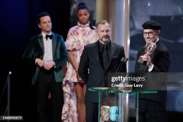 Presenters Ella Balinska and Andrew Scott with winners Dennis Gassner, Lee Sandales - Production Design - 1917