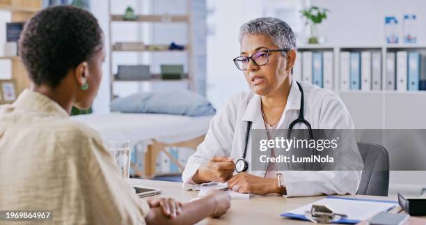 Doctor Check In 13,814 Dr Office Check In Stock Photos, High-Res Pictures, and Images ...