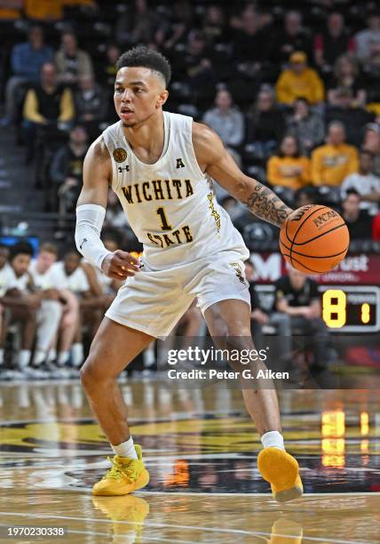 Xavier Bell 16,504 Wichita State Basketball Stock Photos, High-Res Pictures, and ...
