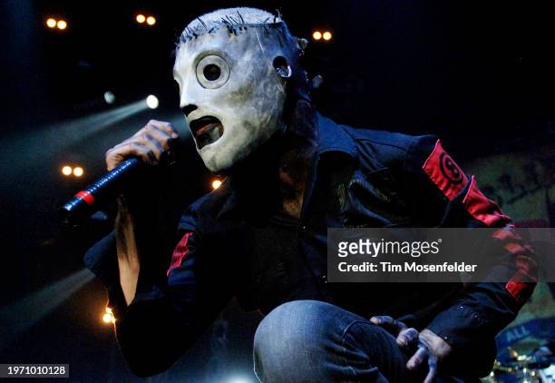 Corey Taylor of Slipknot performs at Arco Arena on March 11, 2009 in Sacramento, California.