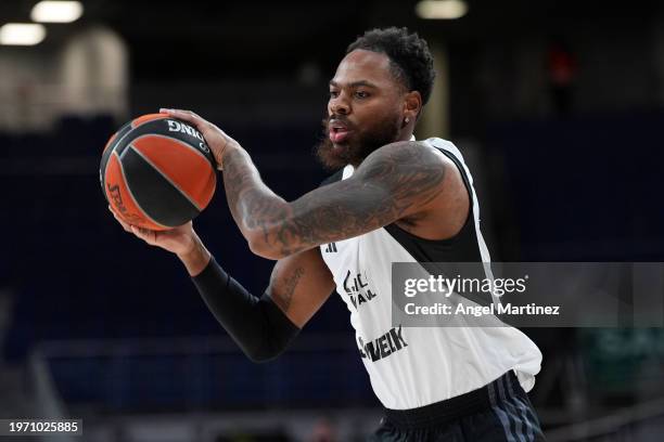 Deshaun Thomas, #1 of LDLC Asvel Villeurbanne warms up prior to the Turkish Airlines EuroLeague Regular Season Round 25 match between Real Madrid and...