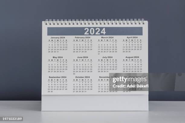 2024 calendar, the week starts on sunday - annual event stock pictures, royalty-free photos & images