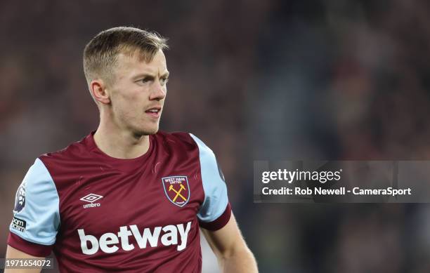 West Ham United's James Ward-Prowse during the Premier League match between West Ham United and AFC Bournemouth at London Stadium on February 1, 2024...