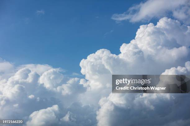 wolken - keep out sign stock pictures, royalty-free photos & images