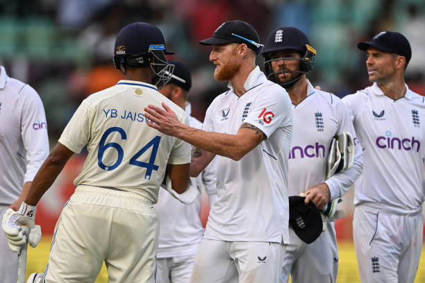 India's Yashasvi Jaiswal is congratulated by England's captain Ben Stokes for an unbeaten 179 runs at the end of the first day of the second Test...