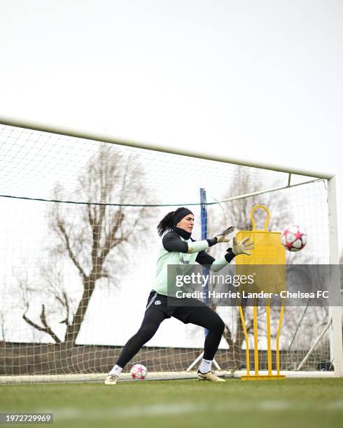 Zecira Musovic of Chelsea in action during a Chelsea FC Women Training Session at Chelsea Training Ground on January 29, 2024 in Cobham, England.