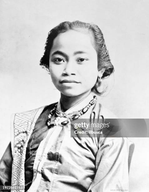 3,852 Java Girls Stock Photos, High-Res Pictures, and Images - Getty Images