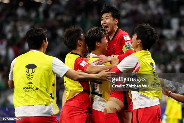 Cho Guesung of South Korea celebrates his goal with teammates during the AFC Asian Cup Round of 16 match between Saudi Arabia and South Korea at...