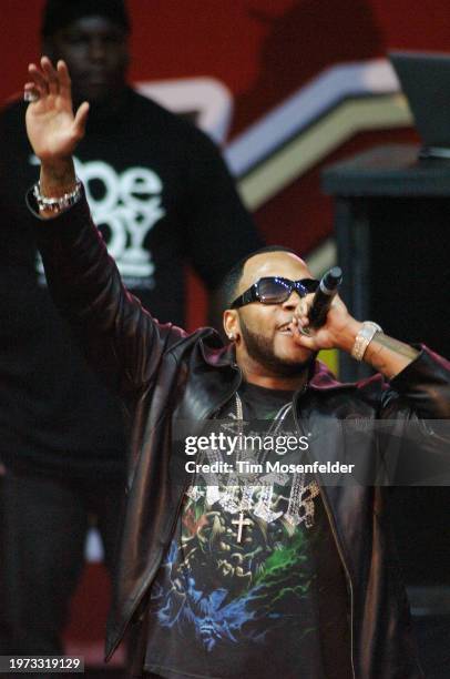 Flo Rida performs during KIIS FM's 12th Annual Wango Tango 2009 at Verizon Wireless Amphitheater on May 9, 2009 in Irvine, California.