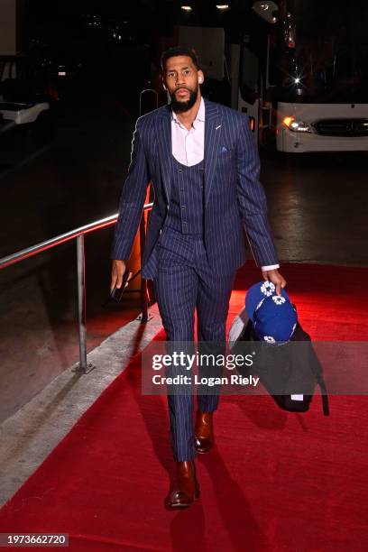 Garrett Temple of the Toronto Raptors arrives to the arena before the game against the Houston Rockets on February 2, 2024 at the Toyota Center in...