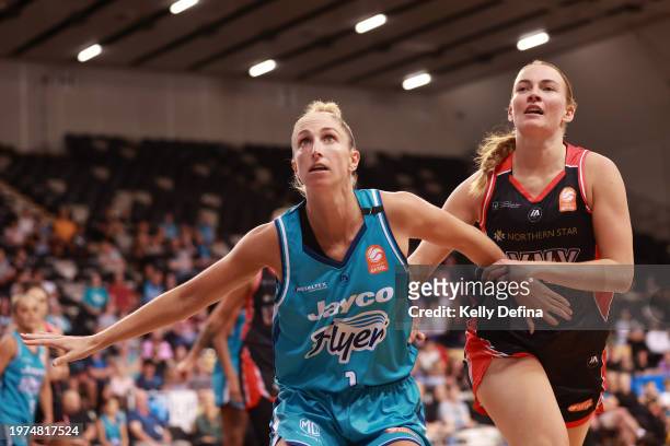 Rebecca Cole of the Flyers and Steph Gorman of the Lynx compete during the WNBL match between Southside Flyers and Perth Lynx at State Basketball...