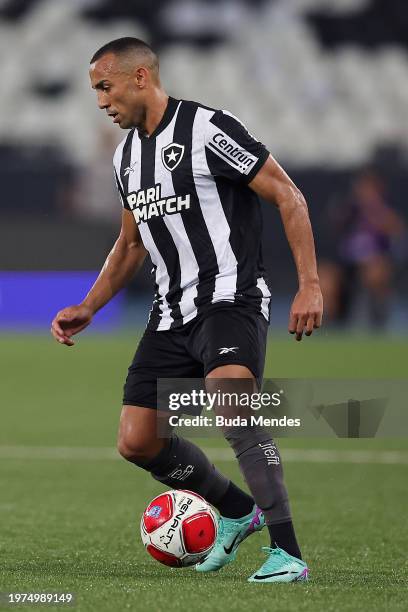 Marçal of Botafogo controls the ball during a Campeonato Carioca 2024 match between Botafogo and Portuguesa at Estadio Olímpico Nilton Santos on...