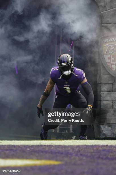 Odell Beckham Jr. #3 of the Baltimore Ravens runs out of the tunnel prior to the AFC Championship NFL football game against the Kansas City Chiefs at...