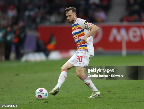 Silvan Dominic Widmer of Mainz in action during the Bundesliga match between 1. FSV Mainz 05 and SV Werder Bremen at MEWA Arena on February 3, 2024...