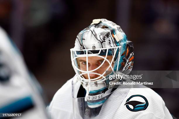 Kaapo Kahkonen of the San Jose Sharks in goal against the Anaheim Ducks in the second period at Honda Center on January 31, 2024 in Anaheim,...