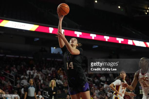 Washington Huskies forward Dalayah Daniels shoots the ball against the Southern California Trojans during an NCAA college women's basketball game in...