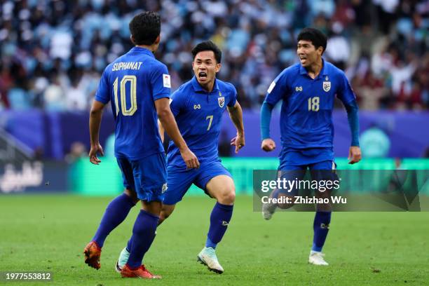 Supachok 13,545 Thailand Asian Cup Stock Photos, High-Res Pictures, and Images ...