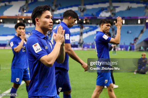 Supachok Supachok Sarachart Photos and Premium High Res Pictures - Getty Images