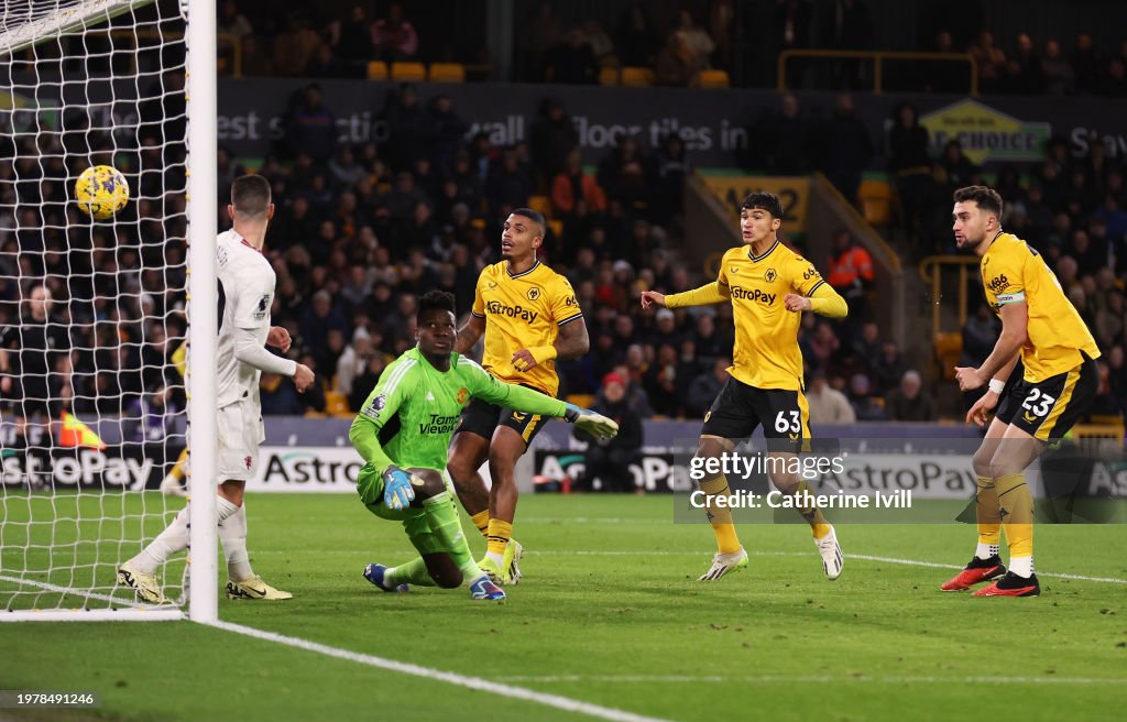 Wolverhampton Wanderers v Manchester United - Premier League