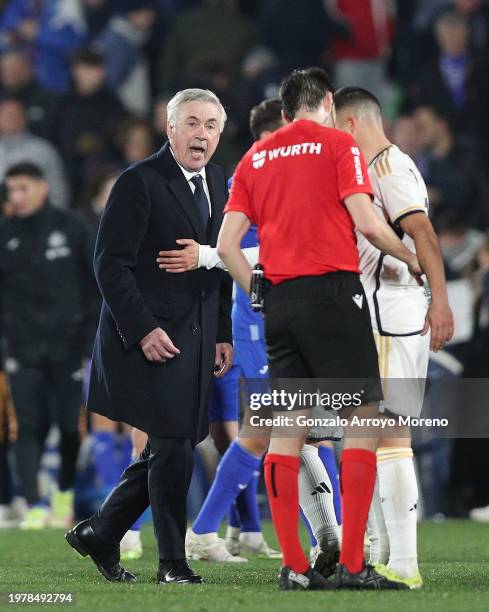 Manager Carlo Ancelotti of Real Madrid CF protests to referee De Burgos Bengoetxea after receiving a yellow card after the LaLiga EA Sports match...