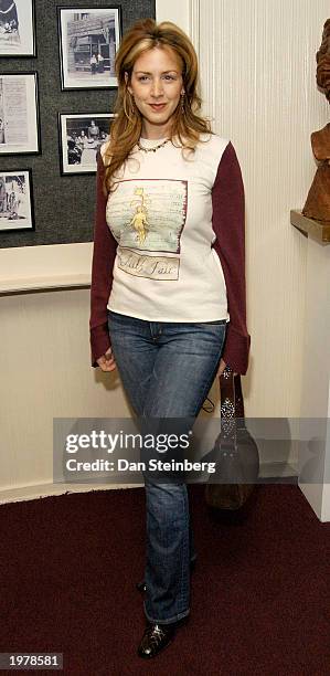 Actress Joely Fisher arrives at the opening night of the play "An Evening With Golda Meir" at The Canon Theatre on May 6, 2003 in Beverly Hills,...