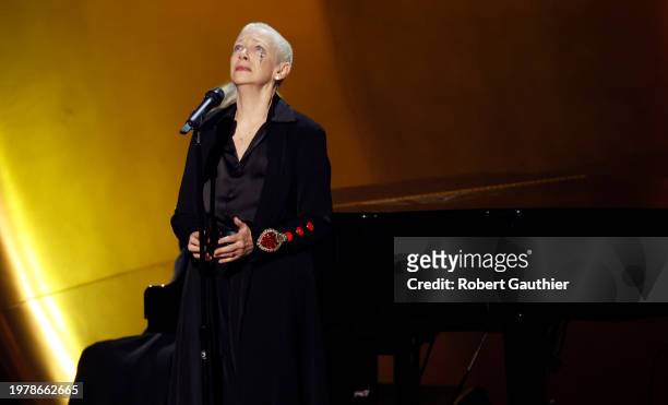 Los Angeles, CA Annie Lennox at the 66th Grammy Awards held at the Crypto.com Arena in Los Angeles, CA, Sunday, Feb. 4, 2024.