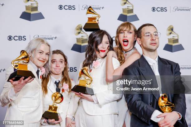 Los Angeles, CA Boygenius members Phoebe Bridgers Julien Baker, Lucy Dacus, Taylor Swift and Jack Antonoff, with trophy, at the 66th Grammy Awards...