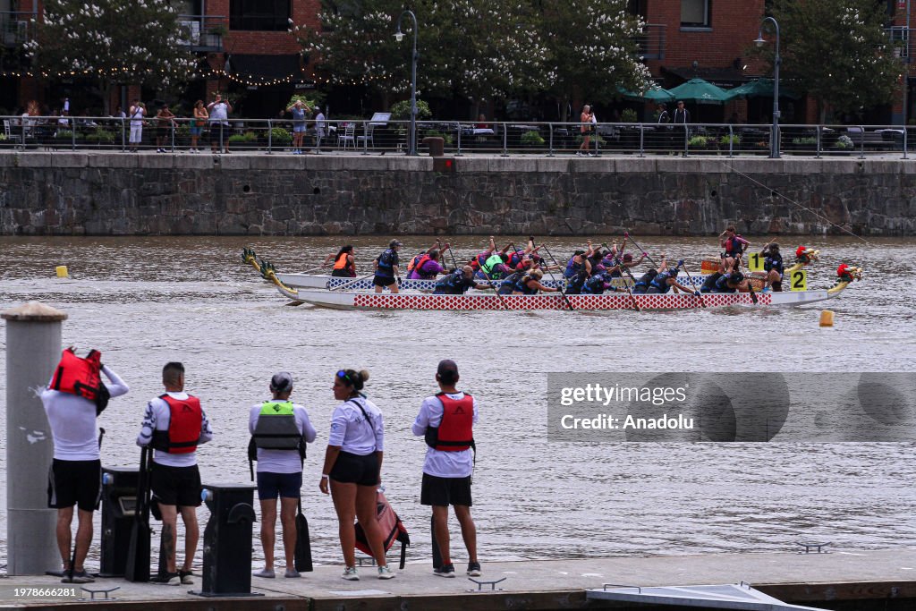 Dragon boat regatta in Argentina