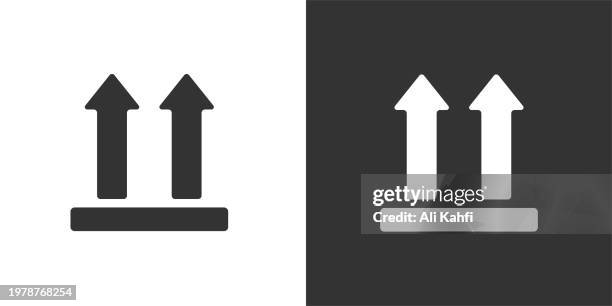 upside warning packing icon. solid icon that can be applied anywhere, simple, pixel perfect and modern style. - shipping label stock illustrations