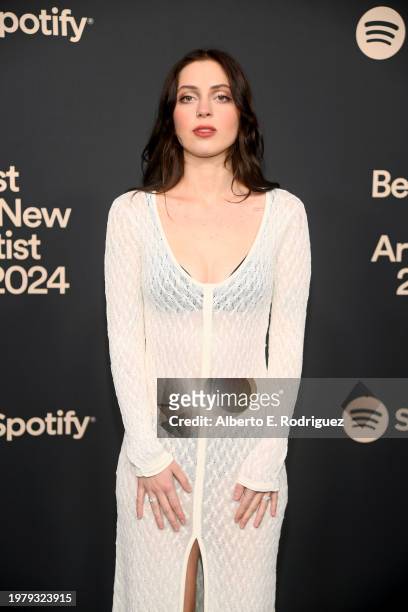 Lizzy McAlpine attends the 2024 Spotify Best New Artist Party at Paramount Studios on February 01, 2024 in Los Angeles, California.