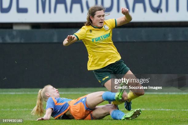 Bo Vonk of ADO Den Haag Women Alieke Tuin of Fortuna Sittard Women during the Dutch Eredivisie Women match between Fortuna Sittard Women v ADO Den...