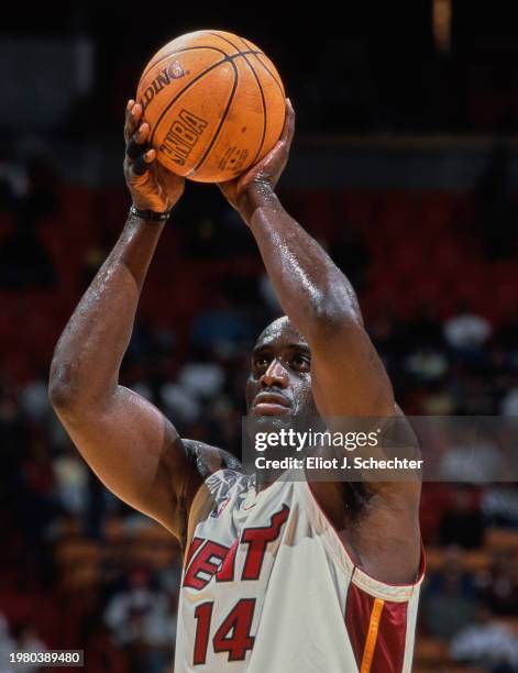 Anthony Mason, Power Forward, Small Forward, and Center for the Miami Heat prepares to make a free throw shot during the NBA Atlantic Division...