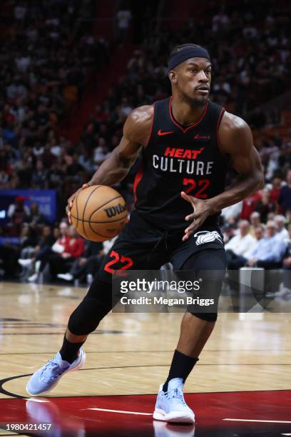 Jimmy Butler of the Miami Heat dribbles the ball against the Atlanta Hawks during the fourth quarter at Kaseya Center on January 19, 2024 in Miami,...