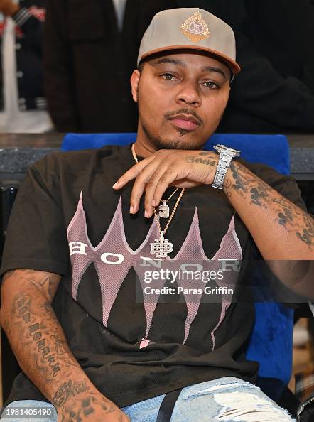 Gsi Phoenix Rapper Bow Wow attends the game between the Phoenix Suns and Atlanta ...