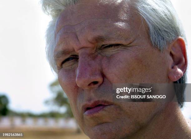 Mali's Eagles coach Henri Kasperczak speaks to the press 06 February 2002, in Kaballa near Bamako. Mali will face defending champions Cameroon 07...