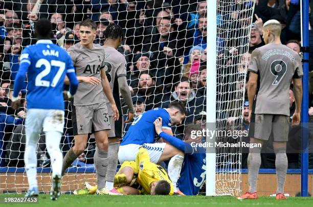 Jarrad Branthwaite of Everton celebrates scoring his team's second goal with teammate James Tarkowski during the Premier League match between Everton...