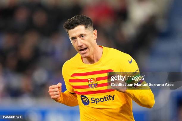 Robert Lewandowski of FC Barcelona celebrates scoring his team's first goal during the LaLiga EA Sports match between Deportivo Alaves and FC...